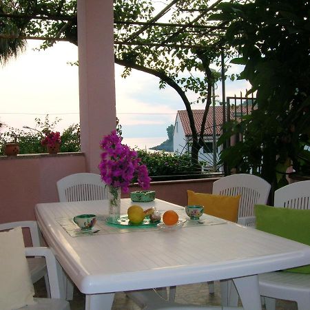 Comfortable Apartment In Maratea With Sea View 95 M² + Parking Экстерьер фото