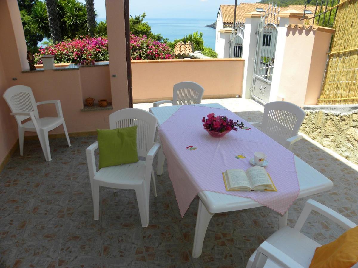 Comfortable Apartment In Maratea With Sea View 95 M² + Parking Экстерьер фото